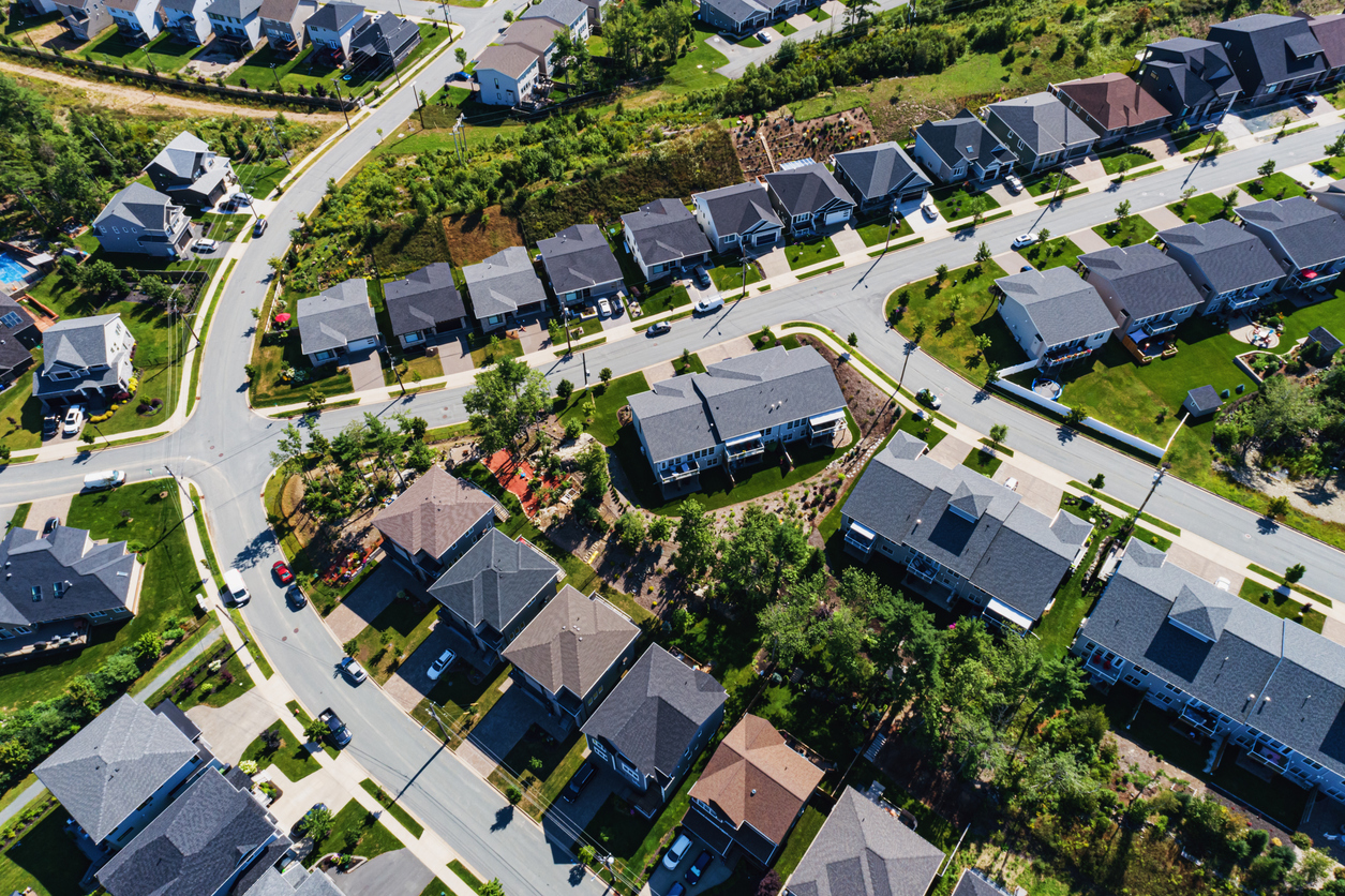 Find Canadian home energy rebates and incentives near you